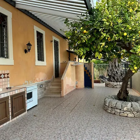 Verdemarevilla Ferienhaus Avola